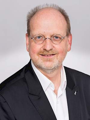 MDESIGN - Reinhard Blömer